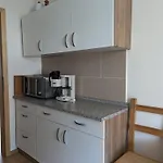 Lotti - 5 Personen, Ruhige Lage, Wlan דירה